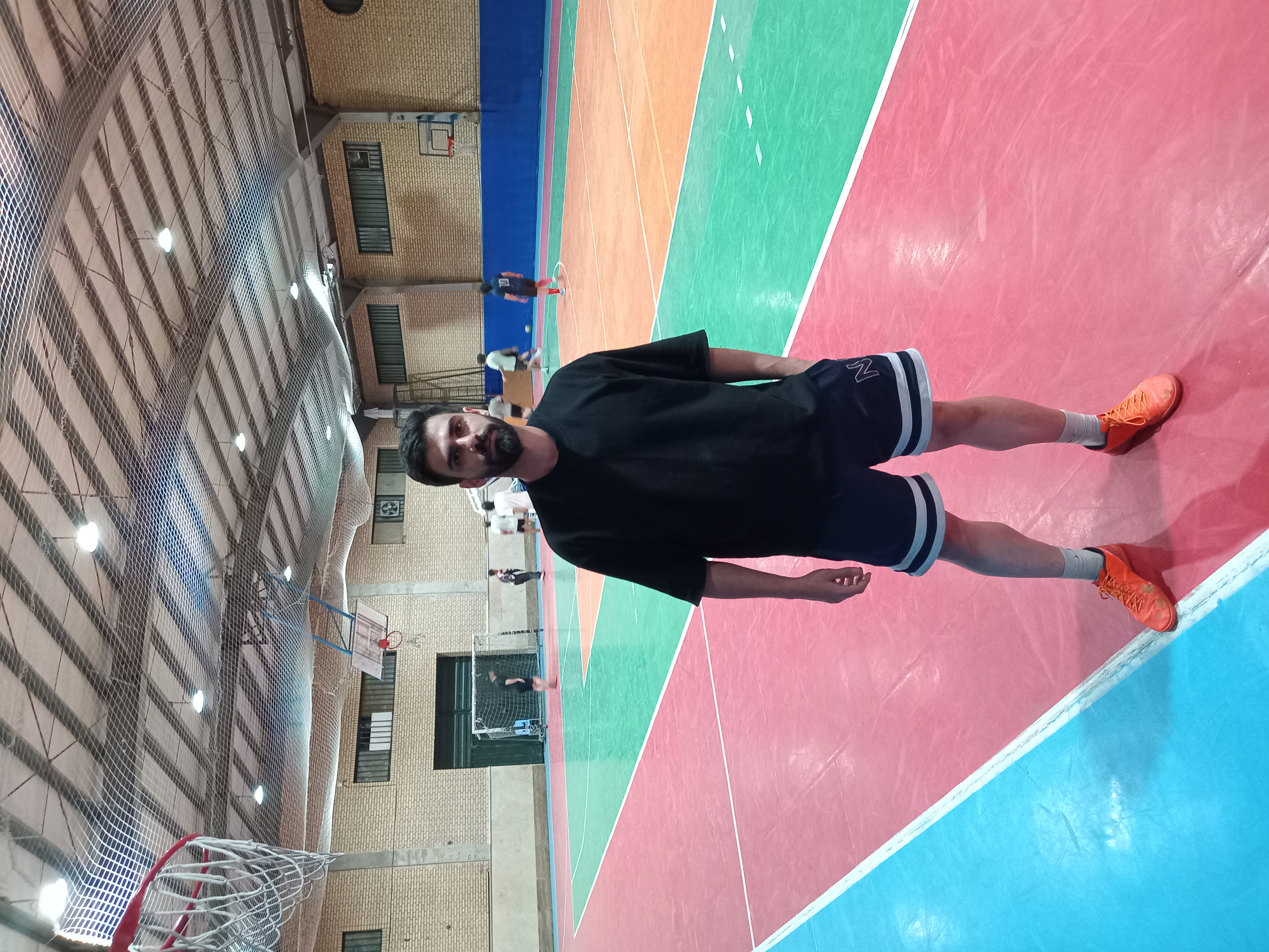 تصویر عضو تیم ۱ - امیر مقدم پور